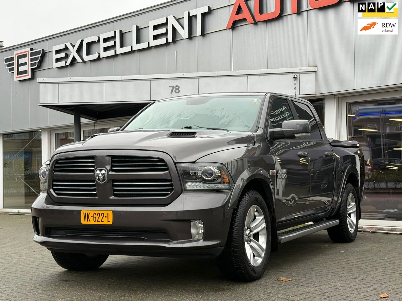 Dodge Ram 1500 - 5.7 V8 Quad Cab 6'4 5.7 V8 Quad Cab 6'4 - AutoWereld.nl