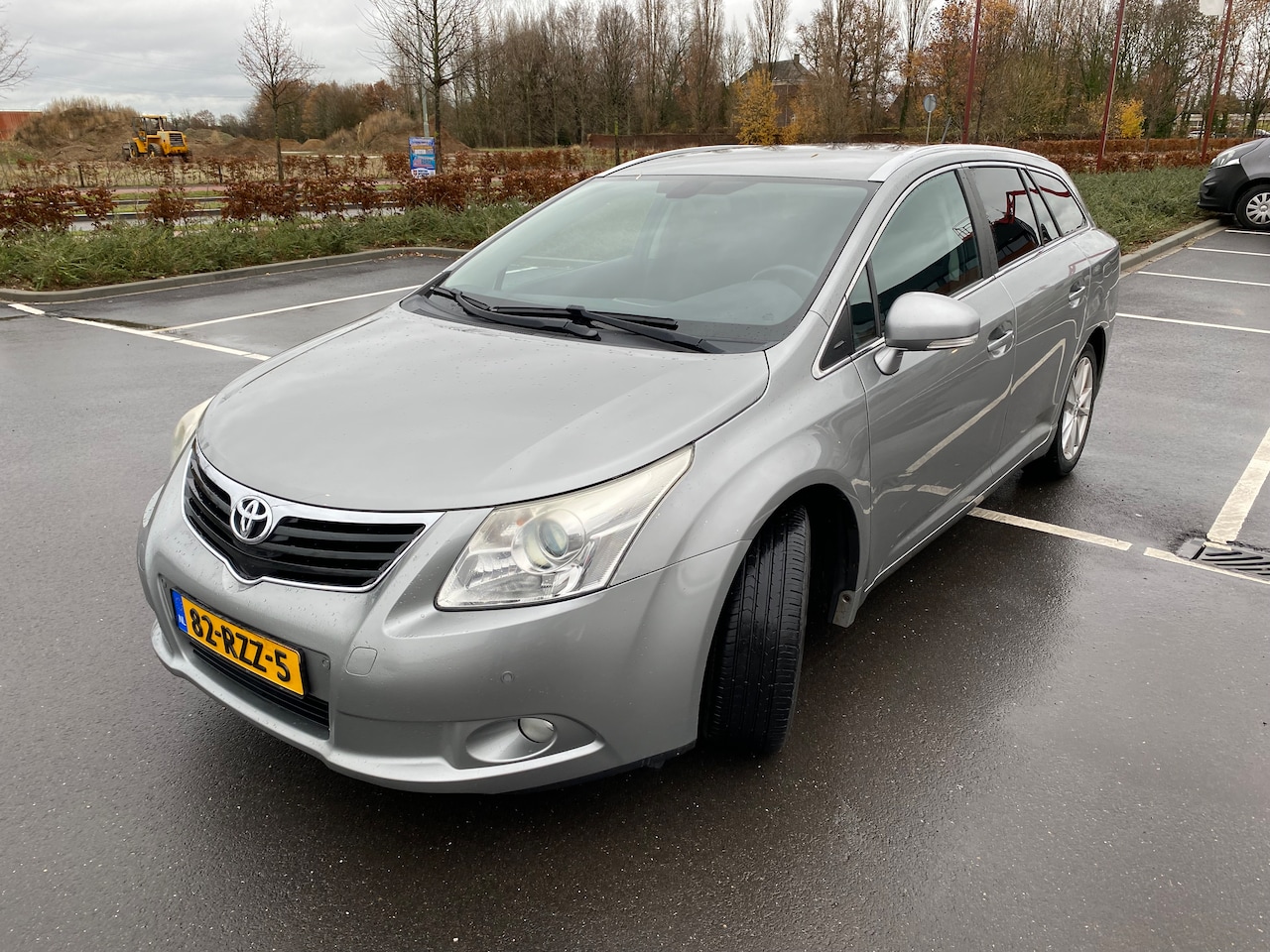 Toyota Avensis Wagon - 1.8 VVTi Business - AutoWereld.nl