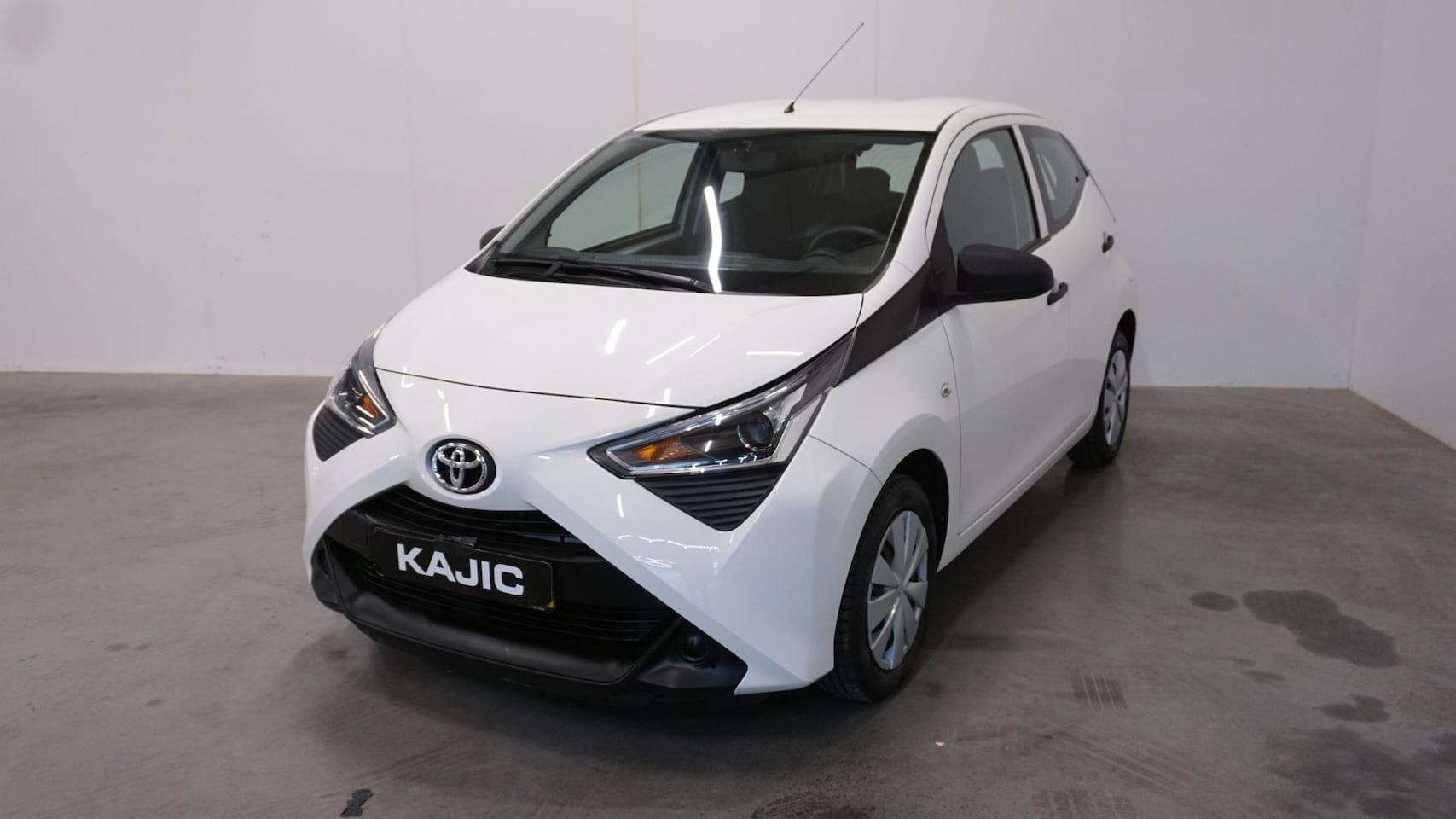 Toyota Aygo - 1.0 VVT-i x-fun 1.0 VVT-i x-fun - AutoWereld.nl
