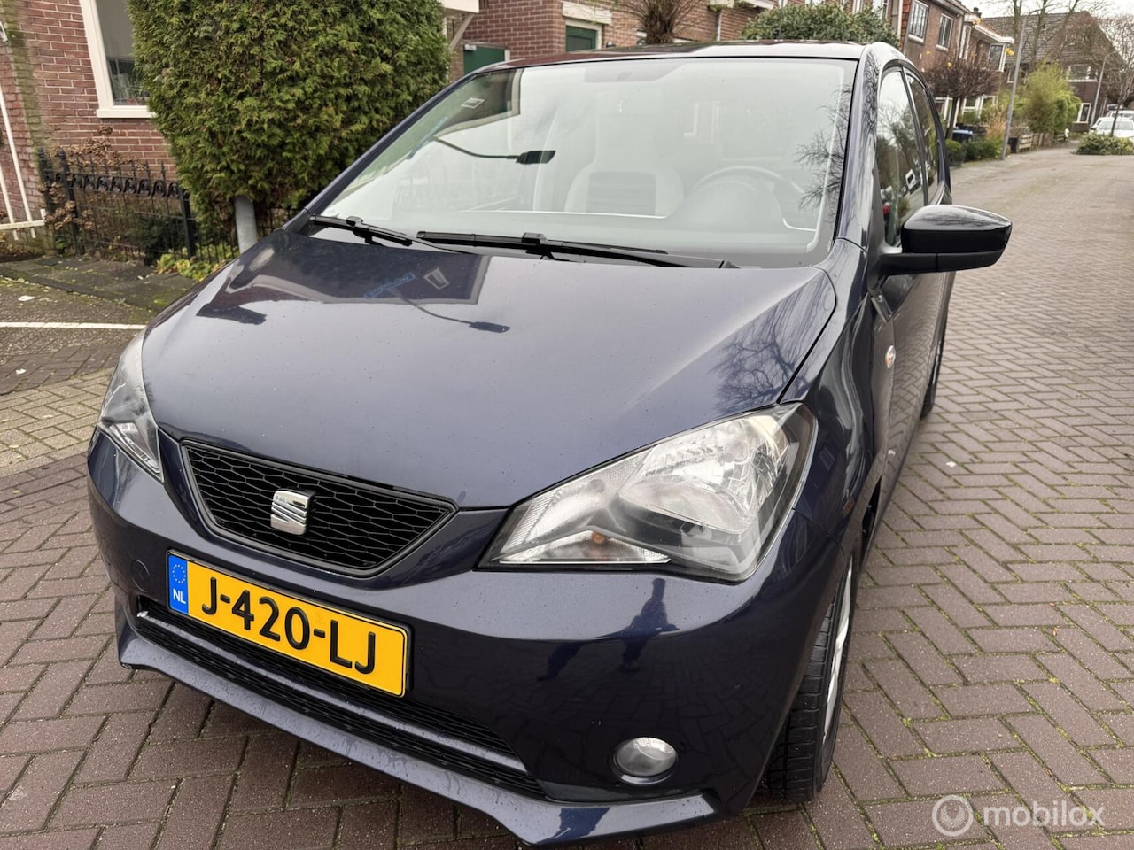 SEAT MII
