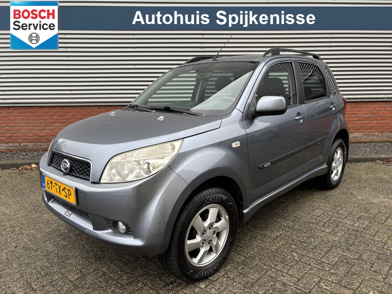 Daihatsu Terios - 1.5-16v Exclusive | 4X4 | Automaat | Trekhaak | Nette Auto | - AutoWereld.nl