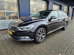Volkswagen Passat - 1.8 TSI HIGHLINE, 360 Camera, Standkachel, Stoelverwaming, Virtueel cockpit, Stoelmassage,