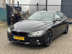 BMW 3-serie - 335i High Executive Camera Navi Leer