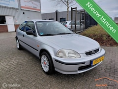Honda Civic - 1.4i Silverstone