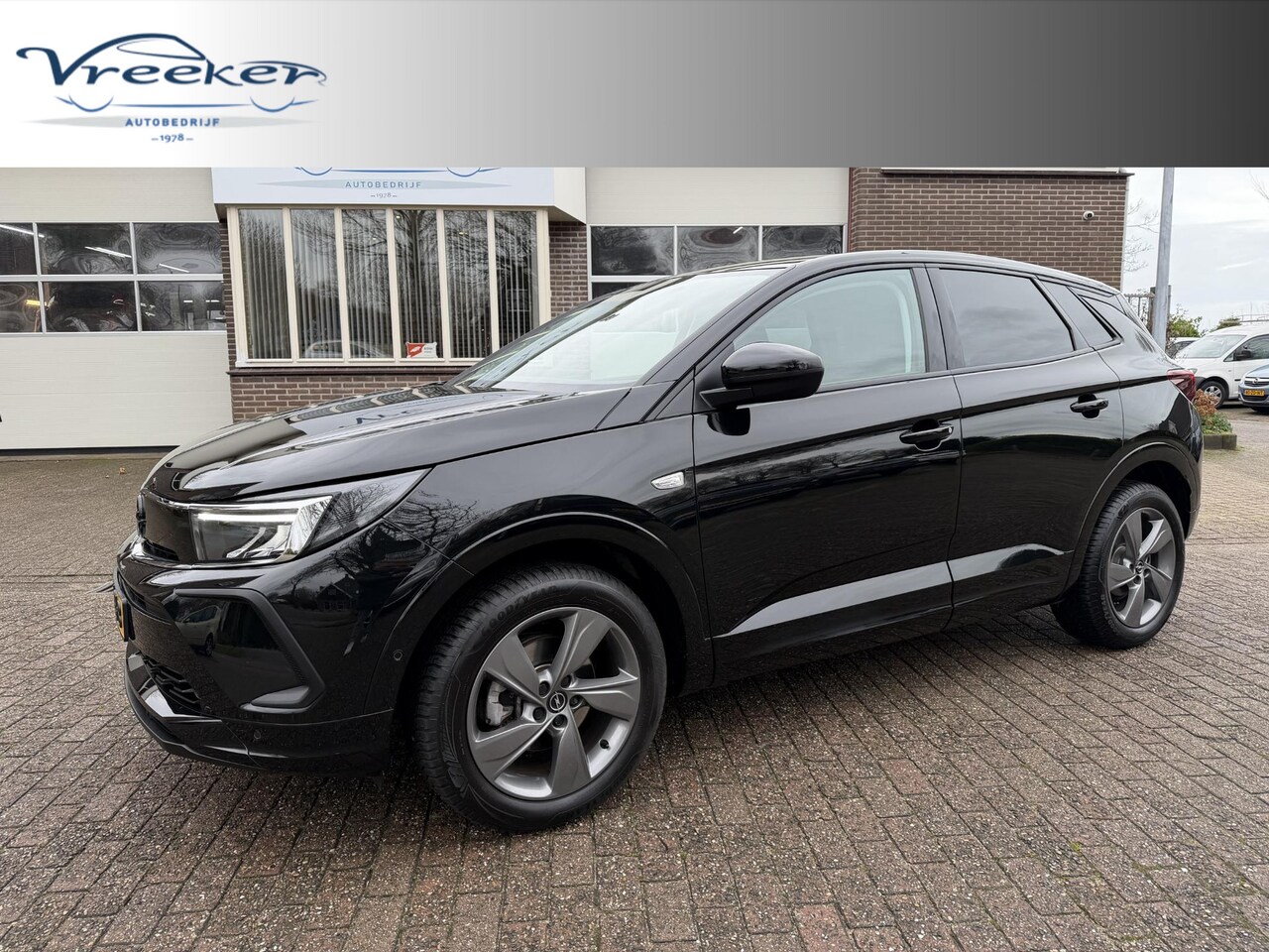 Opel Grandland - 1.2 Turbo GS Line adv. cruise l automaat l stoel verwarming - AutoWereld.nl