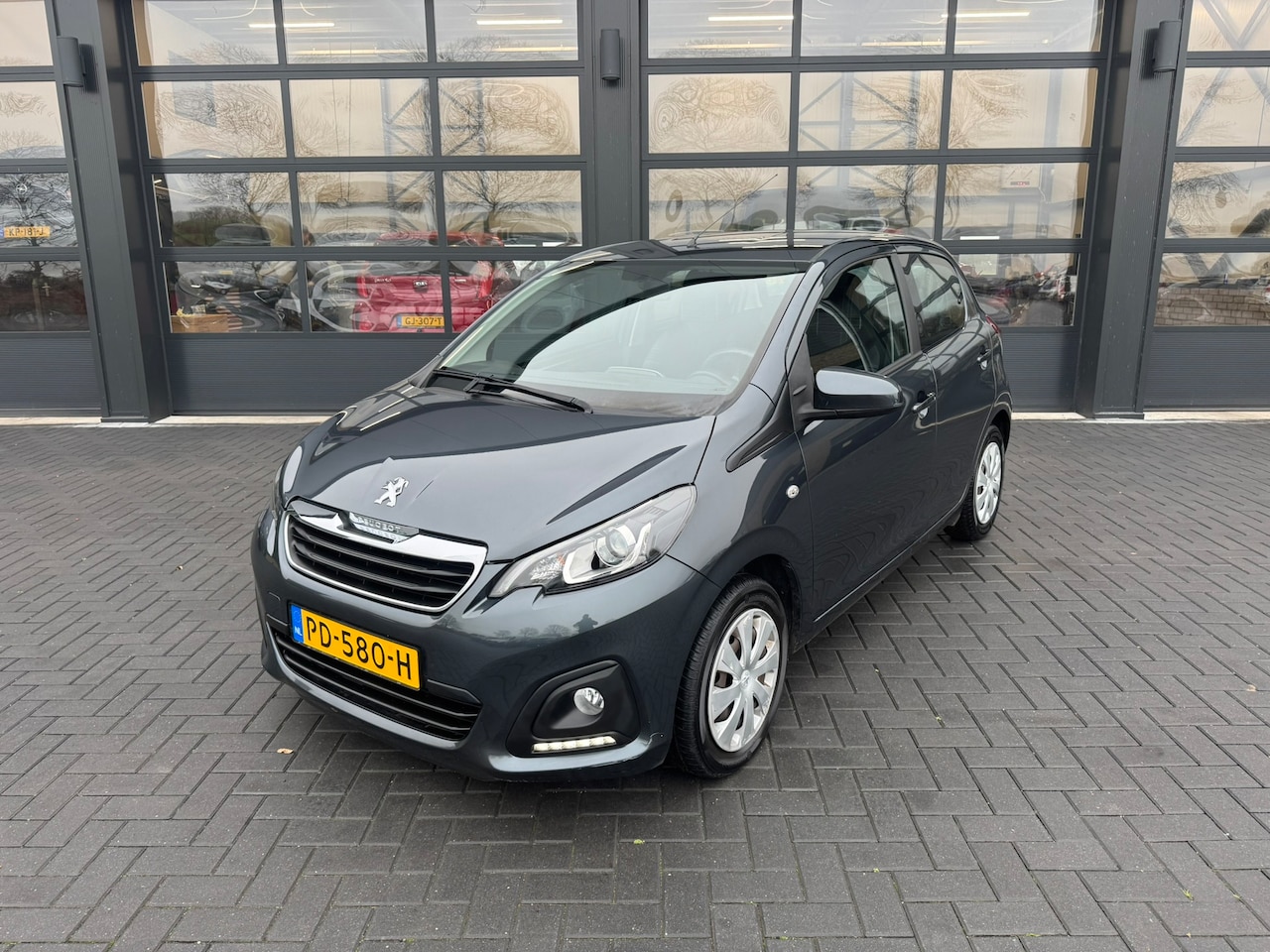 Peugeot 108 - 1.0 e-VTi Airco / 5D - AutoWereld.nl