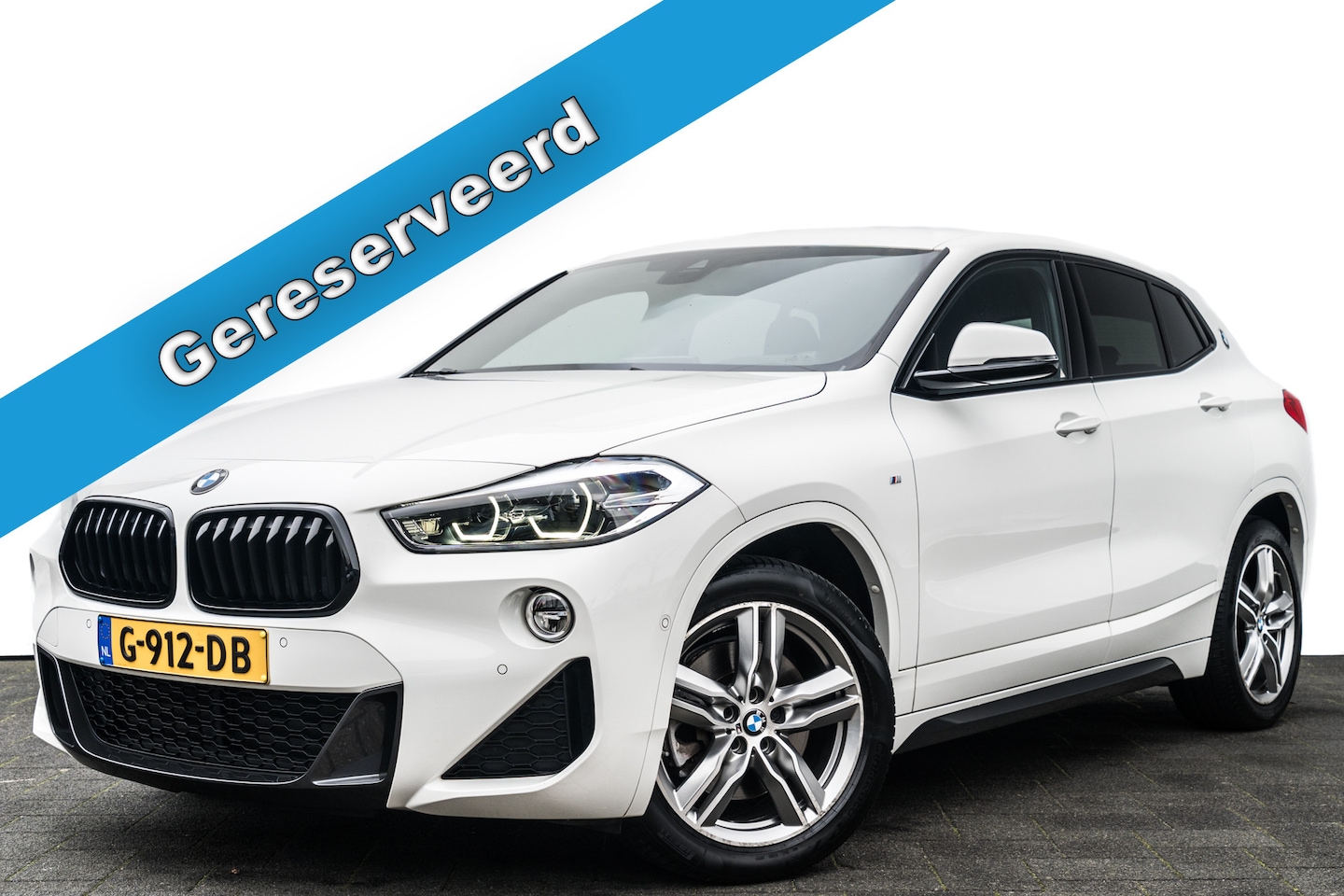 BMW X2 - sDrive20i Executive M-Sport Automaat | LED | Head-Up | 1e Eig. | Camera | Navi | PDC - AutoWereld.nl