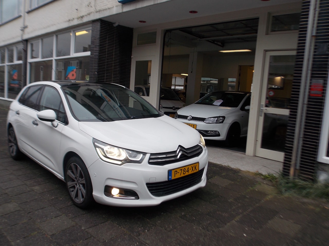 Citroën C4 - 1.2 PureTech Feel Collection 1.2 PureTech Feel Collection - AutoWereld.nl