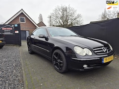 Mercedes-Benz CLK-klasse Coupé - 200 K. Avantgarde Automaat