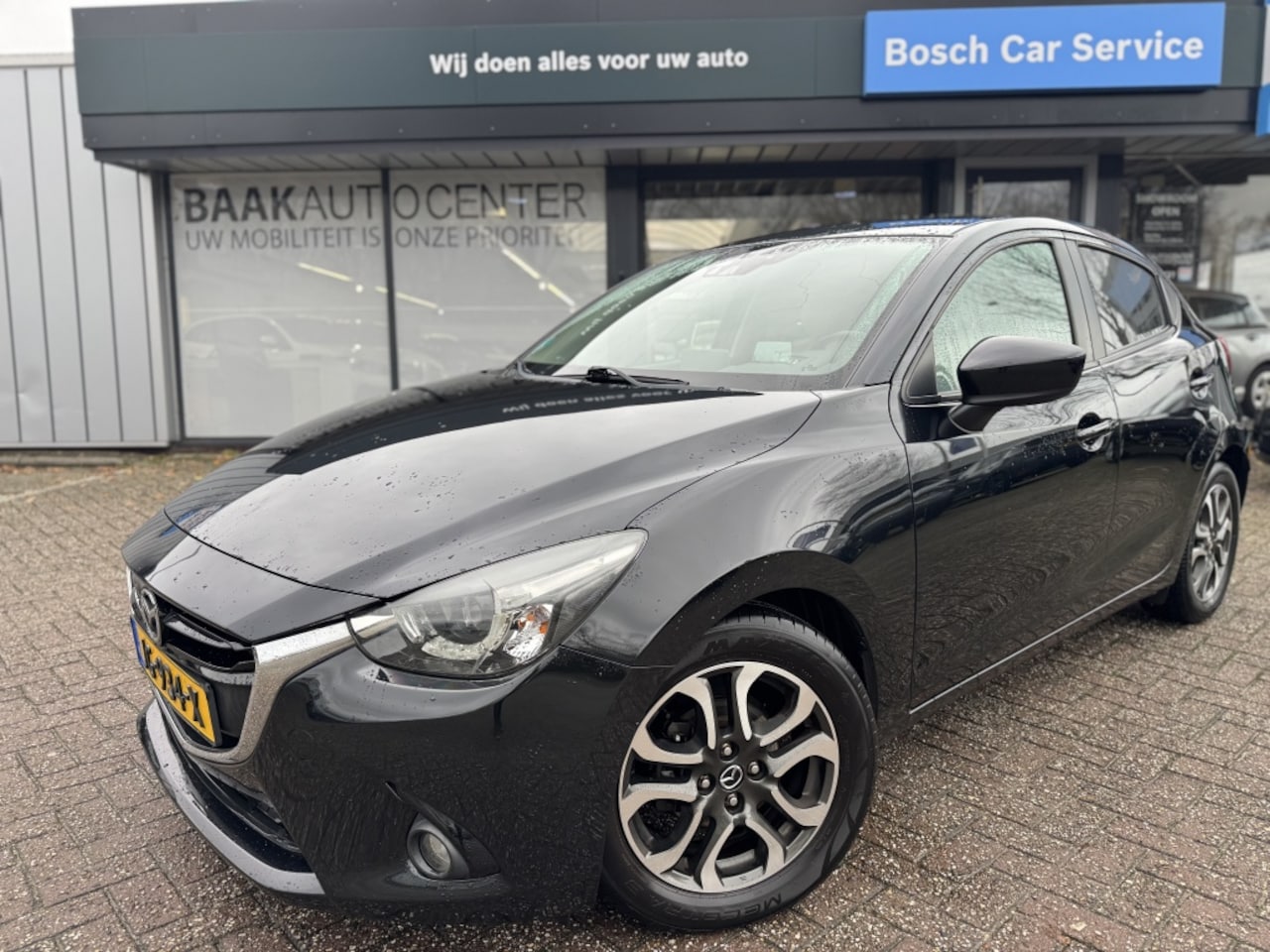 Mazda 2 - 1.5 Skyactiv G Skylease GT | HUD | Carplay | Keyless - AutoWereld.nl