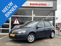 Volkswagen Golf - 1.2 TSI Comfortline /Automaat/Cruise/Clima/Trekhaak/DSG gereviseerd/APK 11-2026/