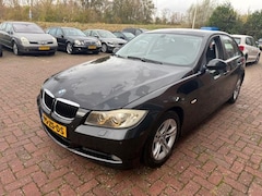BMW 3-serie - 318i Business Line, Clima, Navi