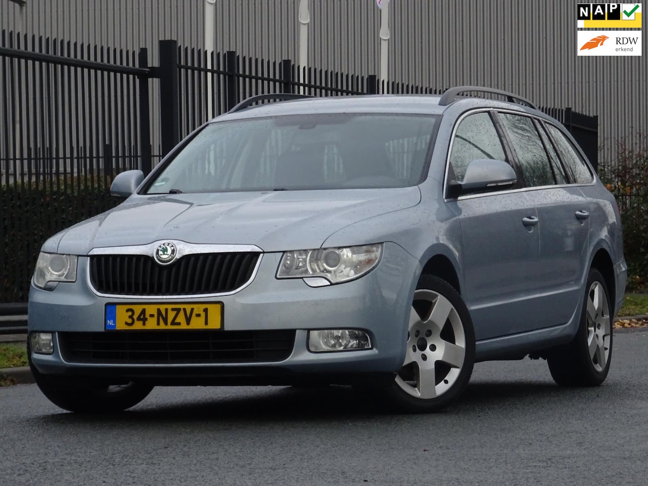 Skoda Superb Combi - 1.4 TSI NAP/NAVI/ANDROID/PDC/CRUISE/APK - AutoWereld.nl