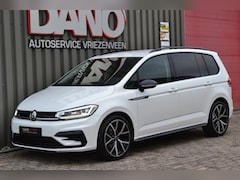 Volkswagen Touran - 1.8 TSI DSG 180PK R-line Camera/LED/Navi/19''