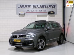 Volkswagen Tiguan - 2.0 TSI DSG 4Motion Highline R-Line "Automaat" Pano Trekhaak Virtual Carplay Head-up Adapt