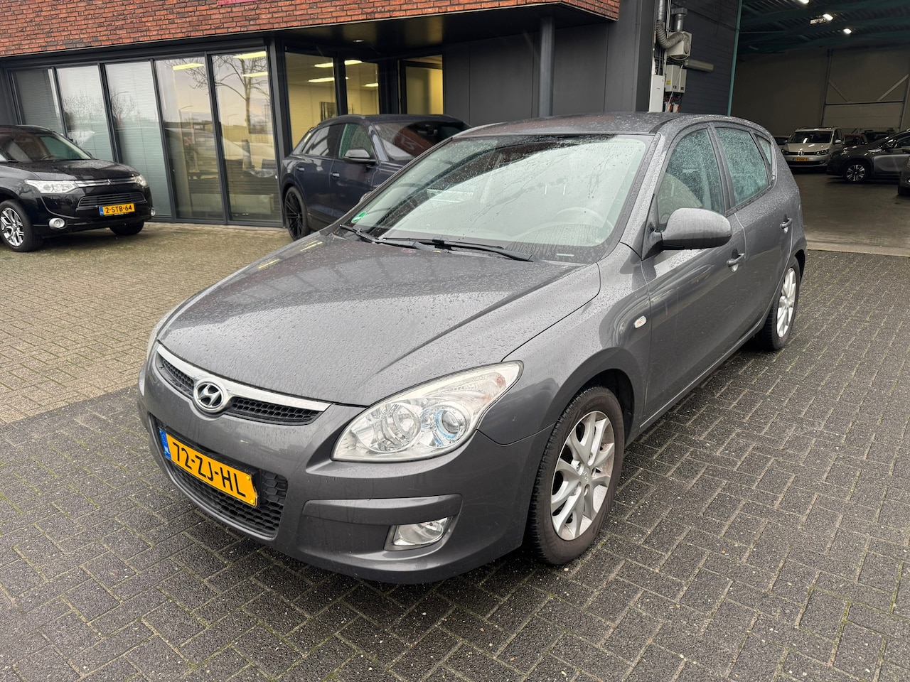 Hyundai i30 - 1.6i Style CLIMA LMV NETTE WAGEN - AutoWereld.nl