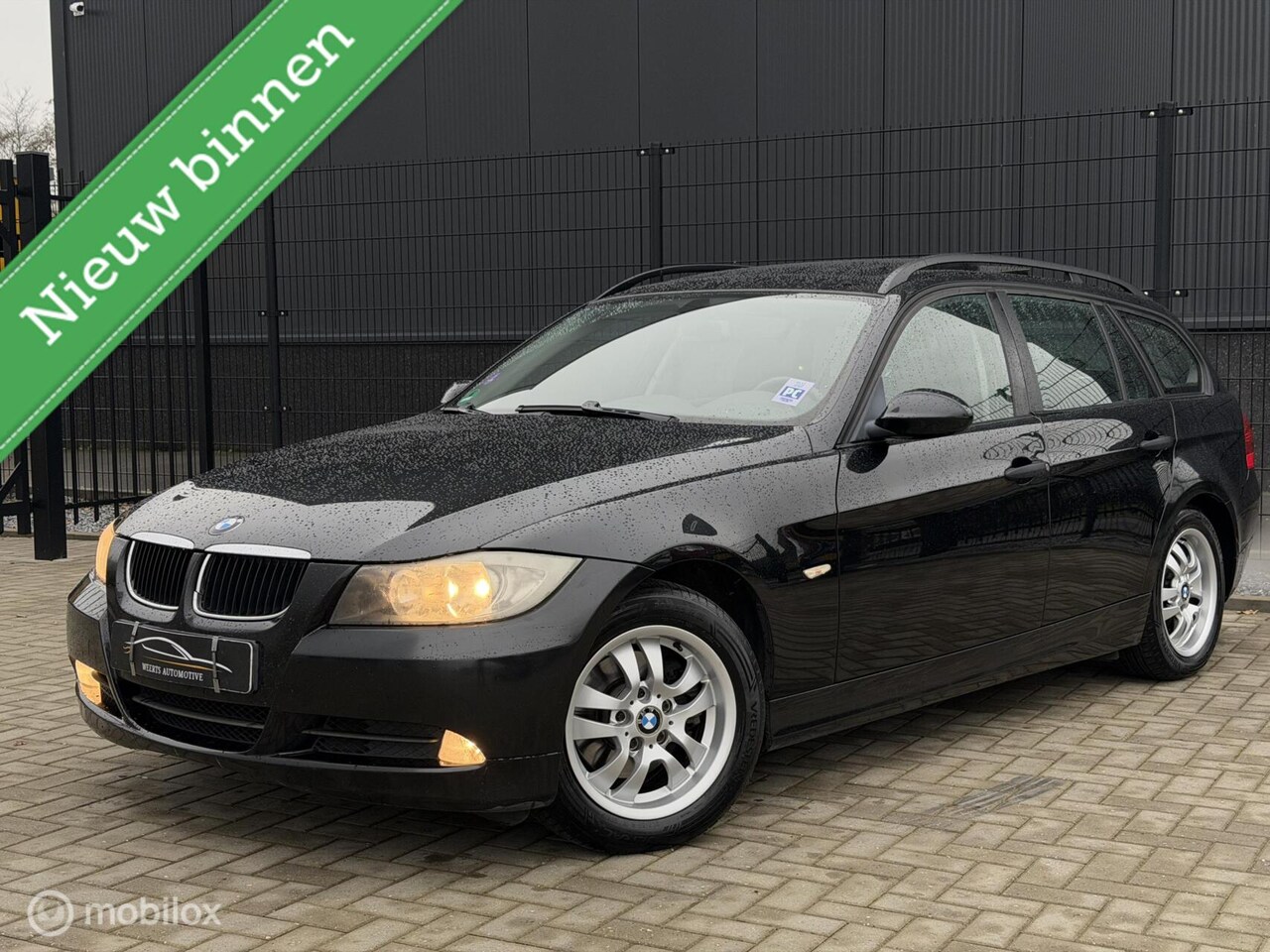BMW 3-serie Touring - 320i AUT|LEDER|PANO|TREKHAAK|PDC| - AutoWereld.nl