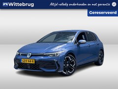 Volkswagen Golf - 1.5 eTSI 115PK DSG R-Line Edition / Achteruitrijcamera / App Connect / Keyless / Getint Gl