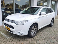 Mitsubishi Outlander - 2.0 PHEV INSTYLE met APK TOT 03-2026
