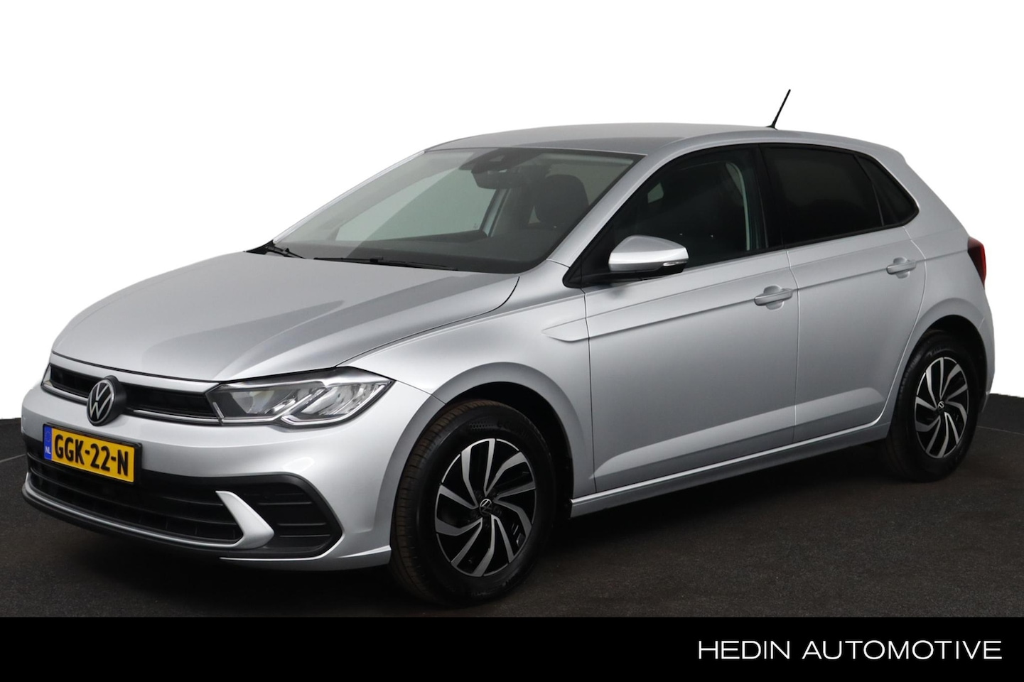 Volkswagen Polo - 1.0 TSI Life Edition Airco | Adaptive Cruisecontrol | Parkeer Camera | Apple carplay & And - AutoWereld.nl