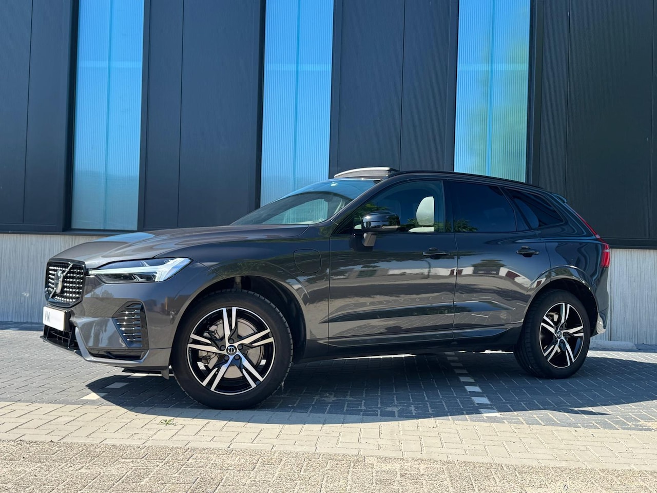 Volvo XC60 - 2.0 Recharge T6 AWD Inscription Exclusive R-Design Recharge Hybride Pano Memory 2022 Facelift !!! - AutoWereld.nl
