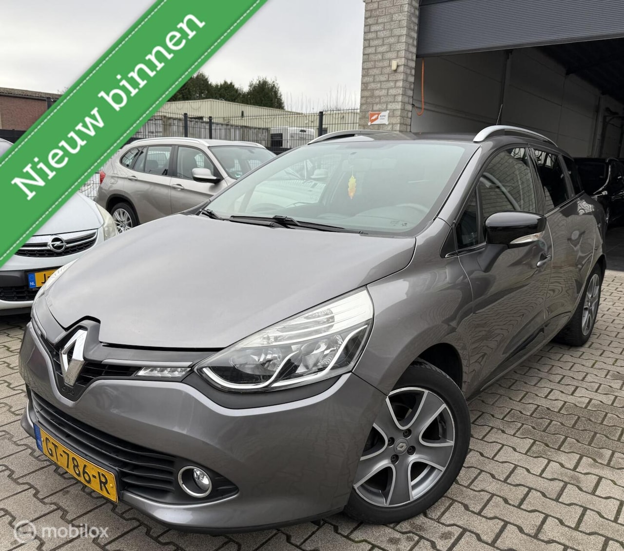Renault Clio Estate - 1.5 dCi ECO Night&Day /BJ 2015 /NL Auto - AutoWereld.nl