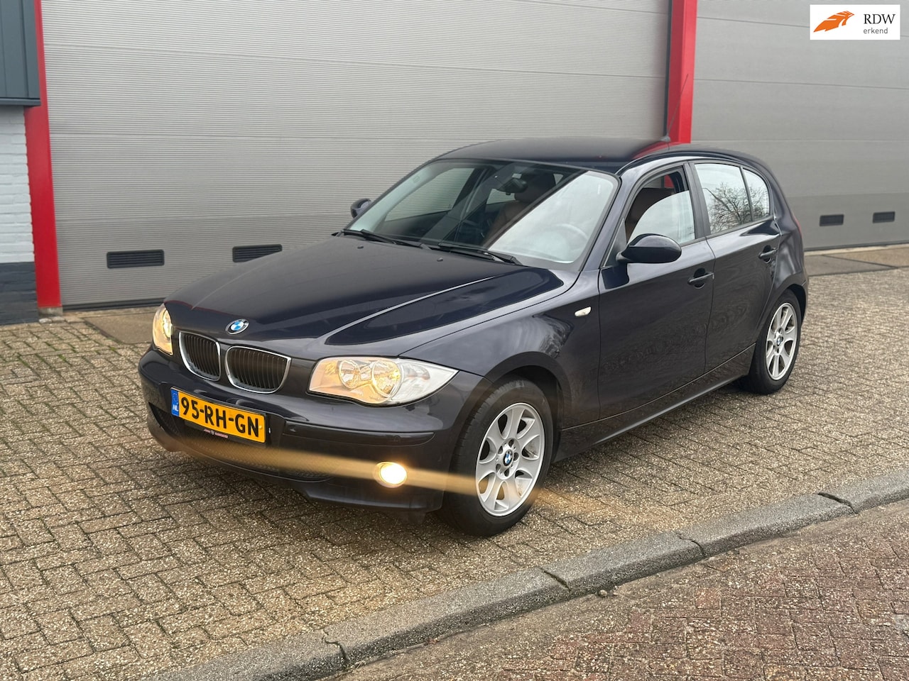 BMW 1-serie - 120i High Executive | Automaat - AutoWereld.nl