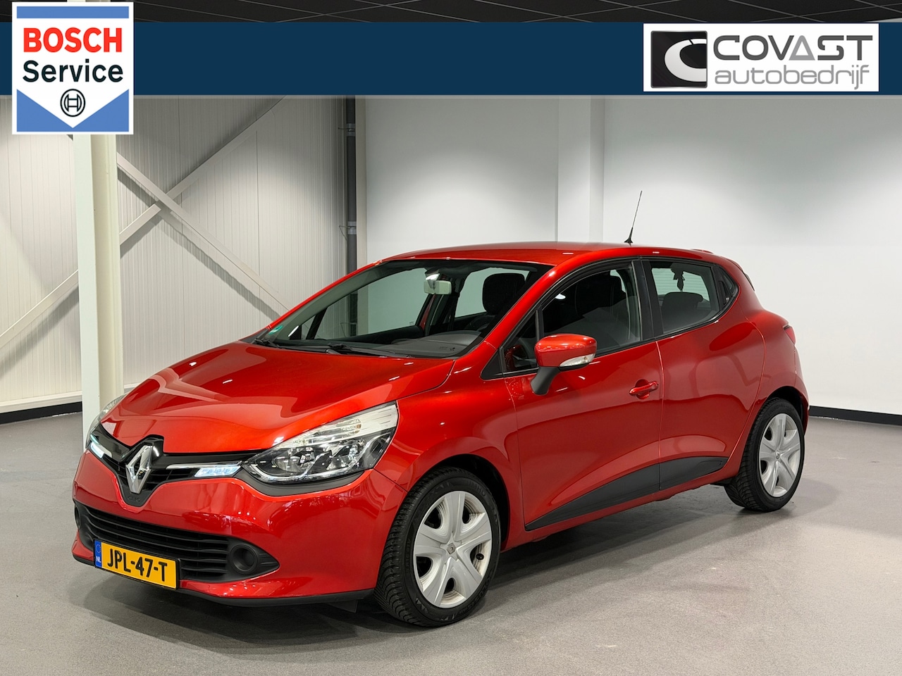 Renault Clio - 1.2 16V Navi|CruiseControl|Airco|Stoelverwarming|Parkeersensoren - AutoWereld.nl