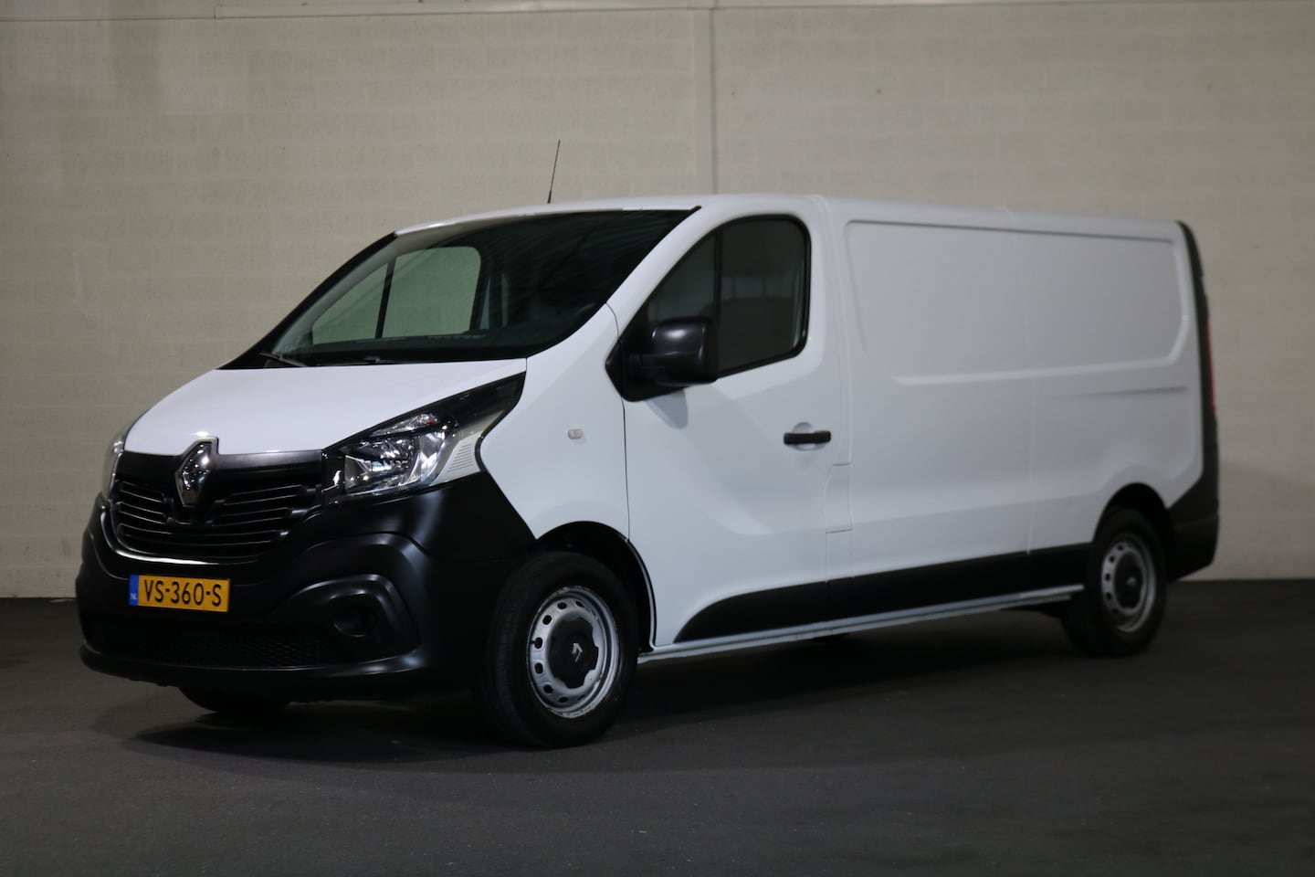Renault Trafic - 1.6 dCi L2 H1 Airco Trekhaak - AutoWereld.nl