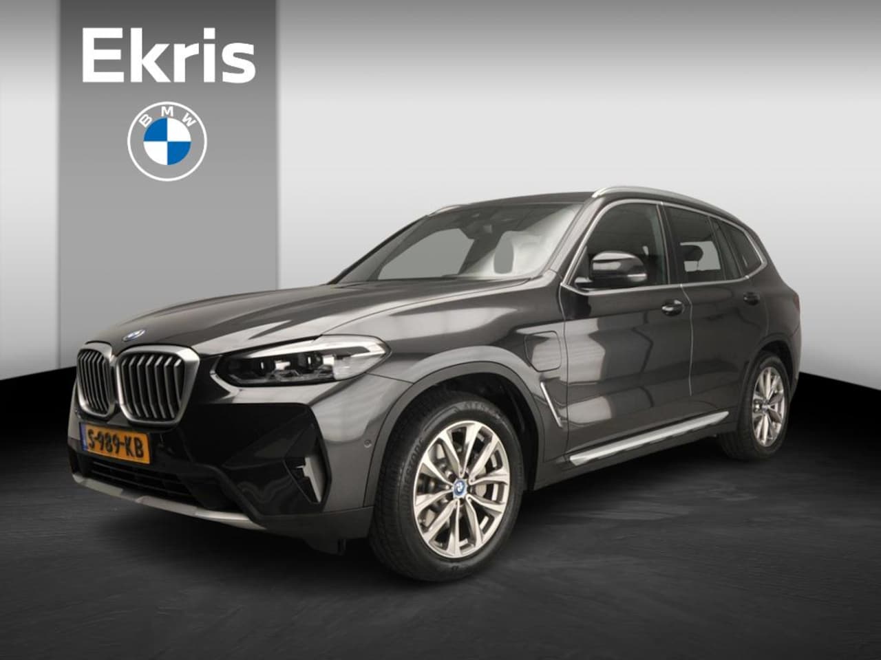 BMW X3 - xDrive30e | LED | Leder | Navigatie | Trekhaak | Sportstoelen | Stoelverwarming | DAB | Hi - AutoWereld.nl