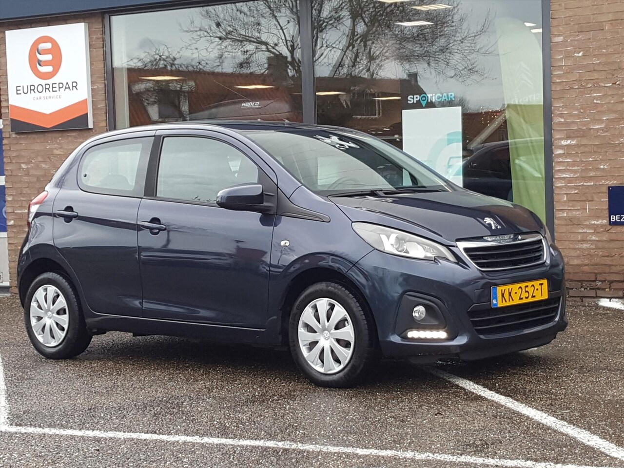 Peugeot 108 - ACTIVE 1.0 e-VTi 68pk 5D PACK PREMIUM | AIRCO | Bluetooth bellen & muziekstreaming | LED-d - AutoWereld.nl