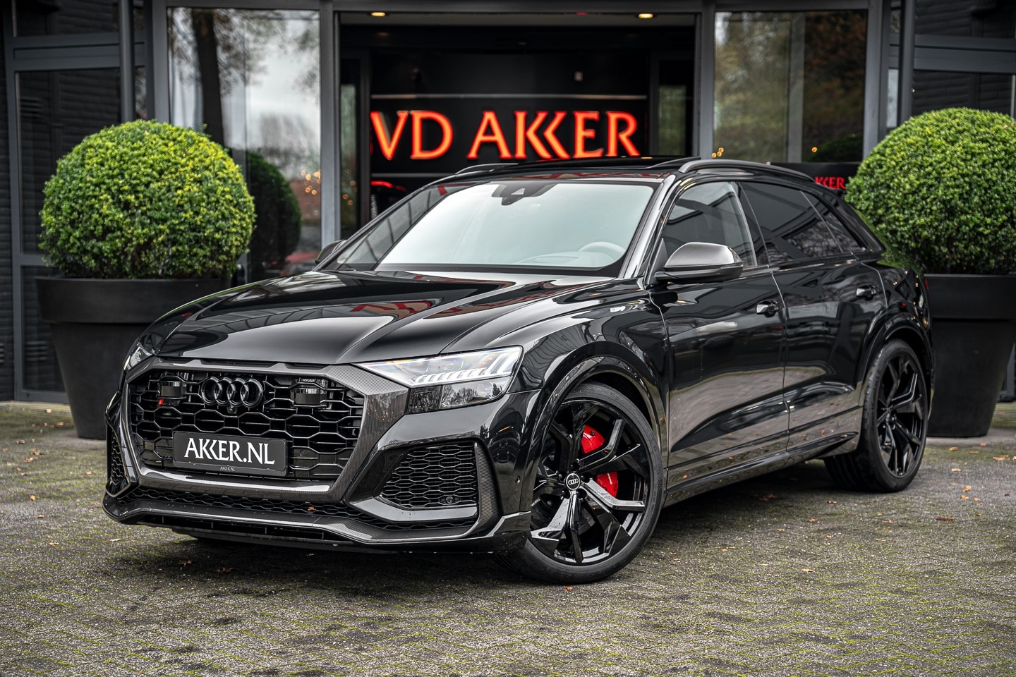 Audi RSQ8 - RSQ8 Carbon | Massage | Dynamic Plus | 3D B&O | Garantie 2027 - AutoWereld.nl