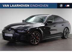 BMW i4 - eDrive40 Gran Coupé M Sport / Achteruitrijcamera / Adaptieve LED / Comfort Access / Parkin