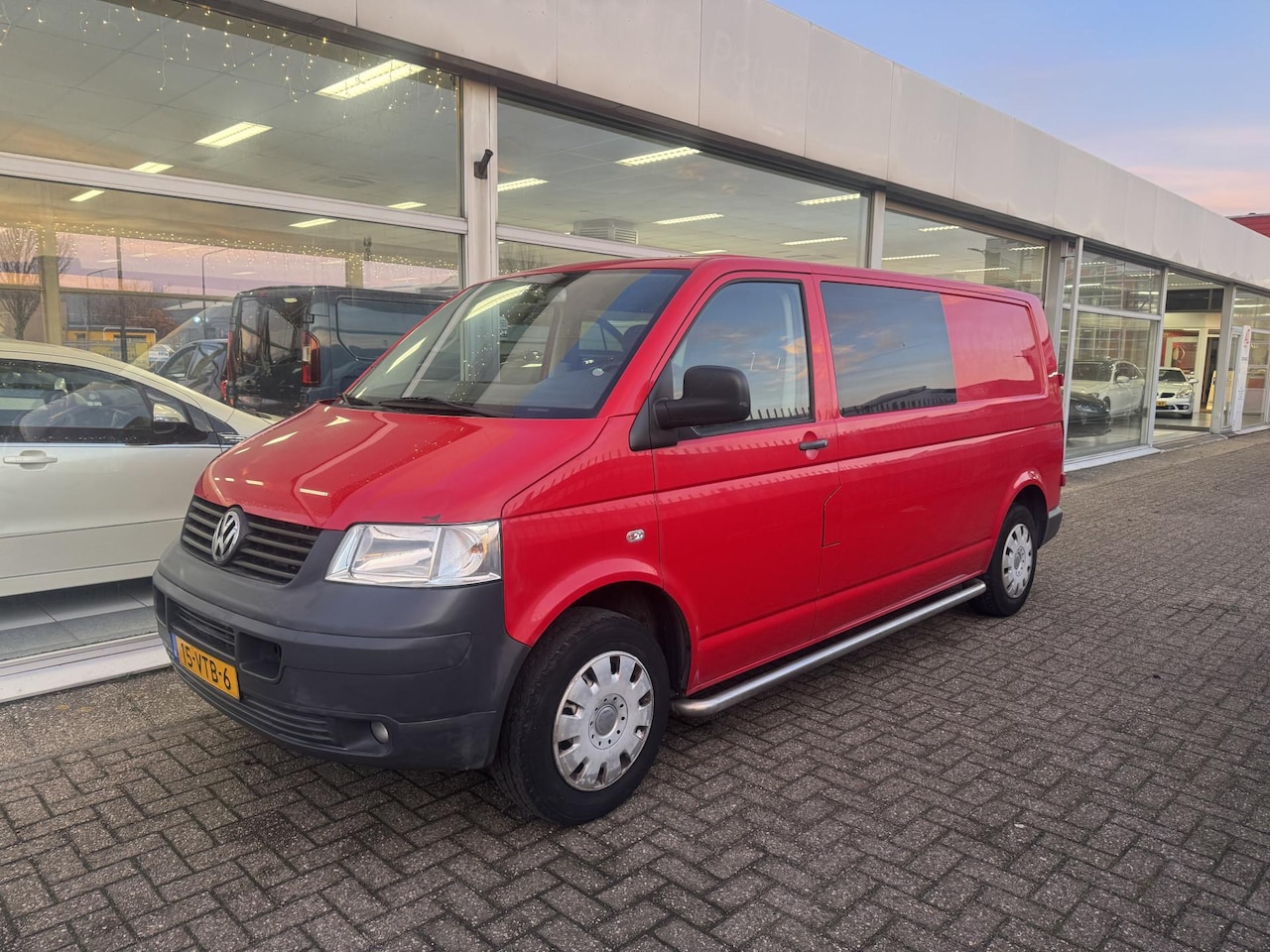 Volkswagen Transporter - 2.5 TDI 340 Dubbele cabine | | 1e eigenaar | Airco | Trekhaak | APK tot 16-04-2026 | NAP | - AutoWereld.nl