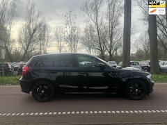 BMW 1-serie - 120i Business Line AIRCO5DEURS6BAK170PKKOOPJE