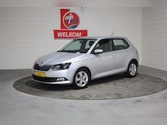 Skoda Fabia - 1.0 Ambition Businessline, Cruise control, Navigatie, Parkeersensoren, Volledig onderhoude