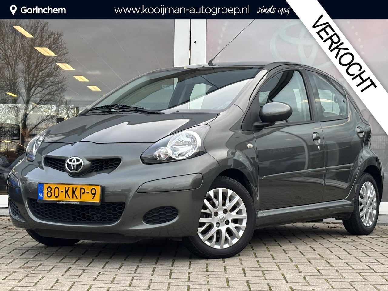 Toyota Aygo - 1.0-12V Aspiration Green | Half leder/suede bekleding | Sportvelgen | Leder Stuurwiel | To - AutoWereld.nl