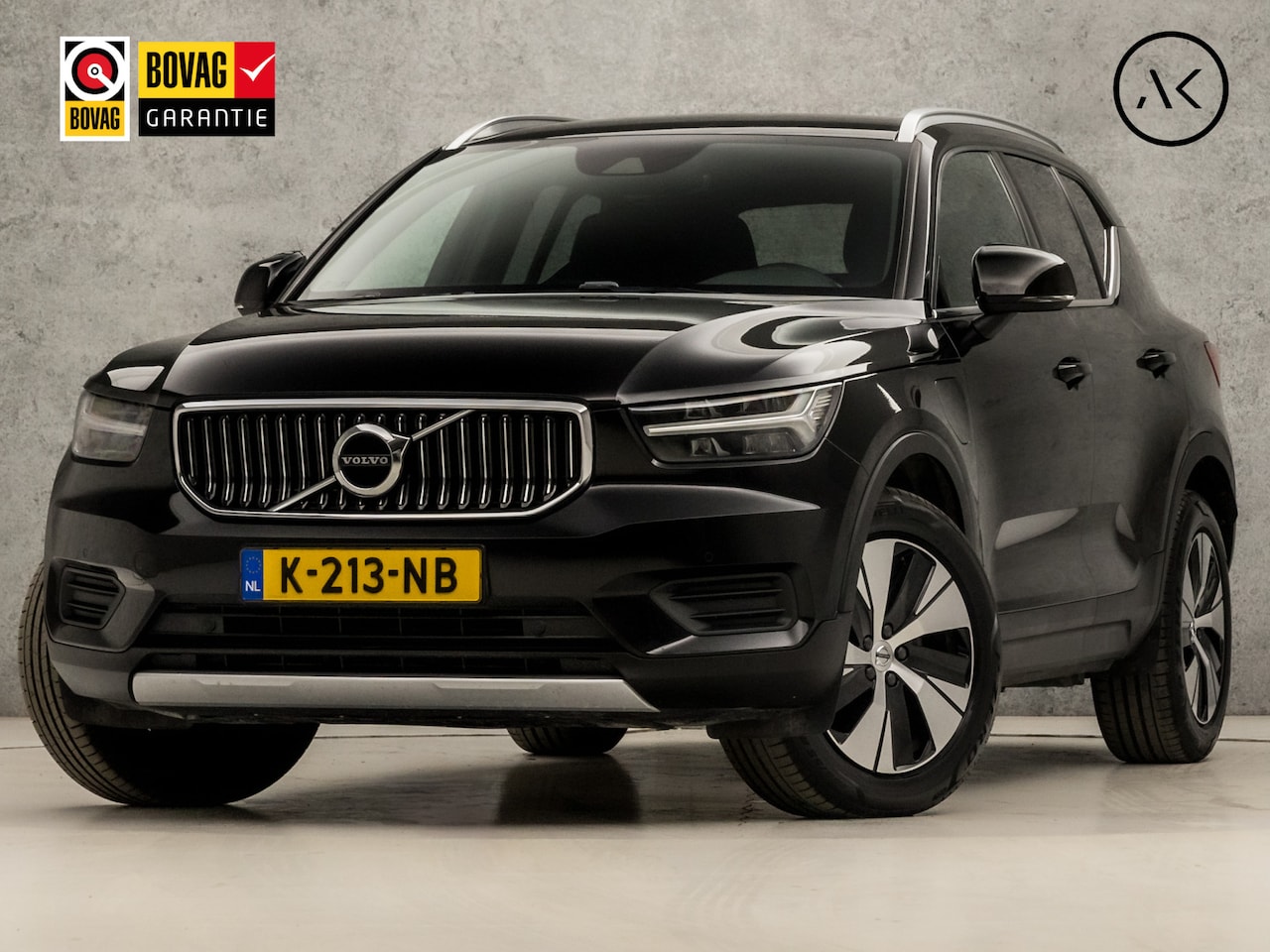 Volvo XC40 - 1.5 T4 Recharge R-Design Expression 211Pk Automaat (APPLE CARPLAY, GROOT NAVI, STUUR/STOEL - AutoWereld.nl
