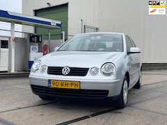 Volkswagen Polo - 1.4-16V Turijn 5drs Airco/Cruise Nap