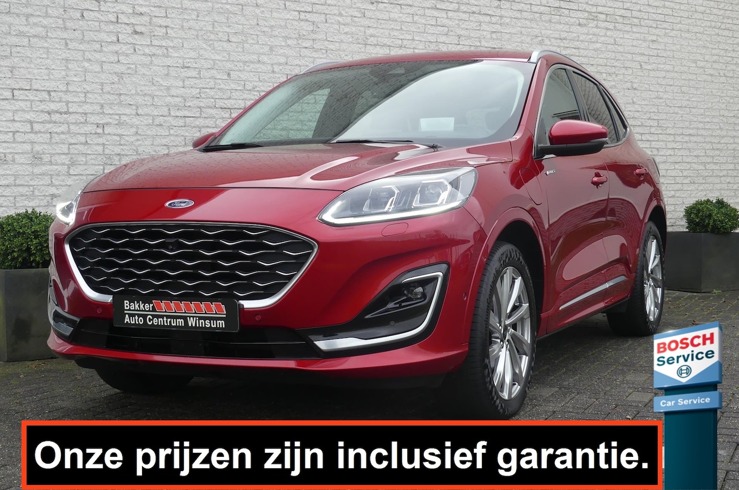 Ford Kuga - 2.5 PHEV VIGNALE 225PK CAMERA/TREKHAAK/HEAD-UP/LEER/ELEK.VOORSTOELEN - AutoWereld.nl