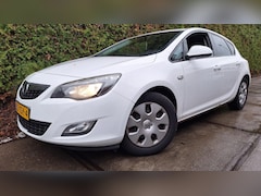 Opel Astra - 1.7 CDTi S/S Edition