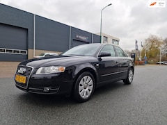 Audi A4 Limousine - 1.6 Advance NAVI PSENSOR CRUISE 2 X SLEUTELS