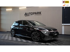 Volkswagen Golf - 2.0 TSI GTI IQ LIGHTS/HARMAN KARDON/CARPLAY/BLINDSPOT/STOELVERWARMING/APK/245PK
