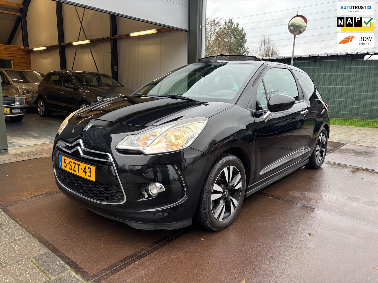 Citroën DS3 Cabrio - 1.2 VTi Chic Airco Navi Nieuwstaat! Org-NL - AutoWereld.nl