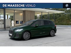 BMW 2-serie Active Tourer - 225e xDrive High Executive M Sport Automaat / Panoramadak / Trekhaak / Sportstoelen / Adap