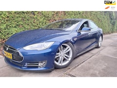 Tesla Model S - 85D Base (levenslang Free charge)