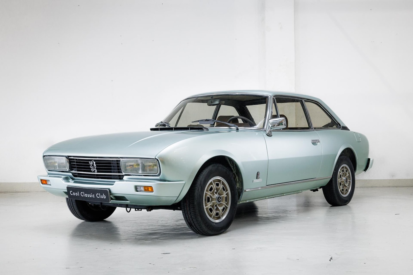 Peugeot 504 - 2.0 Coupé - Original Mileage - Suberp Colour Combination - France Delivered - - AutoWereld.nl