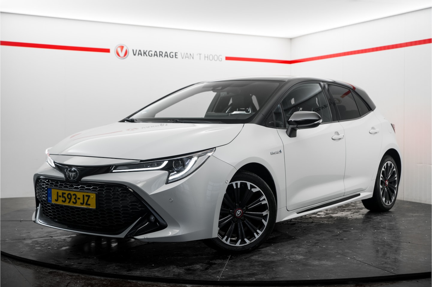 Toyota Corolla - 1.8 Hybrid GR Sport 1.8 Hybrid GR-Sport - AutoWereld.nl