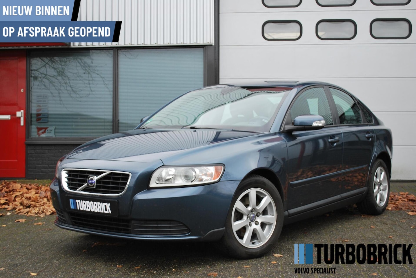 Volvo S40 - 2.4 Kinetic Automaat | Leder | ECC | Cruise | Youngtimer - AutoWereld.nl