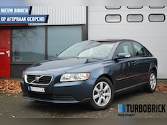 Volvo S40 - 2.4 Kinetic Automaat | Leder | ECC | Cruise | Youngtimer